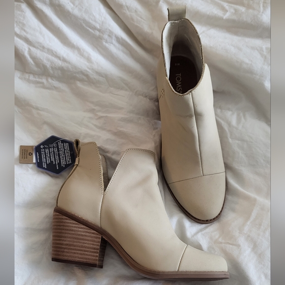 Toms Everly Cutout Boot in beige leather - Picture 3 of 6